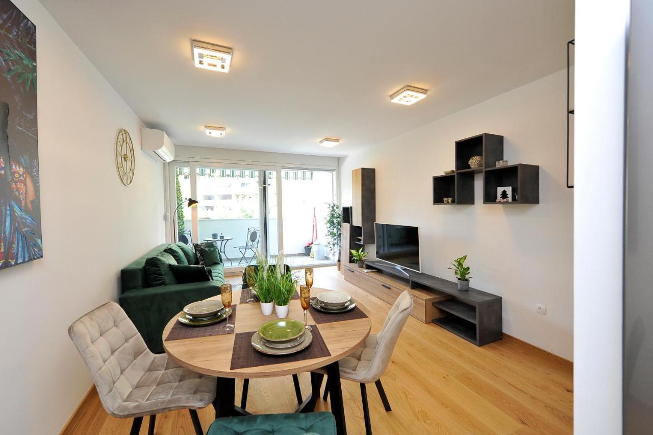 Carruba Split Apartment Luaran gambar