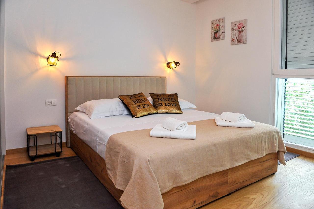 Carruba Split Apartment Luaran gambar