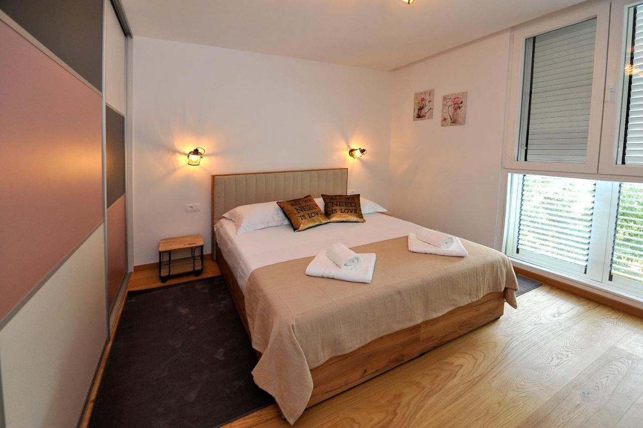 Carruba Split Apartment Luaran gambar