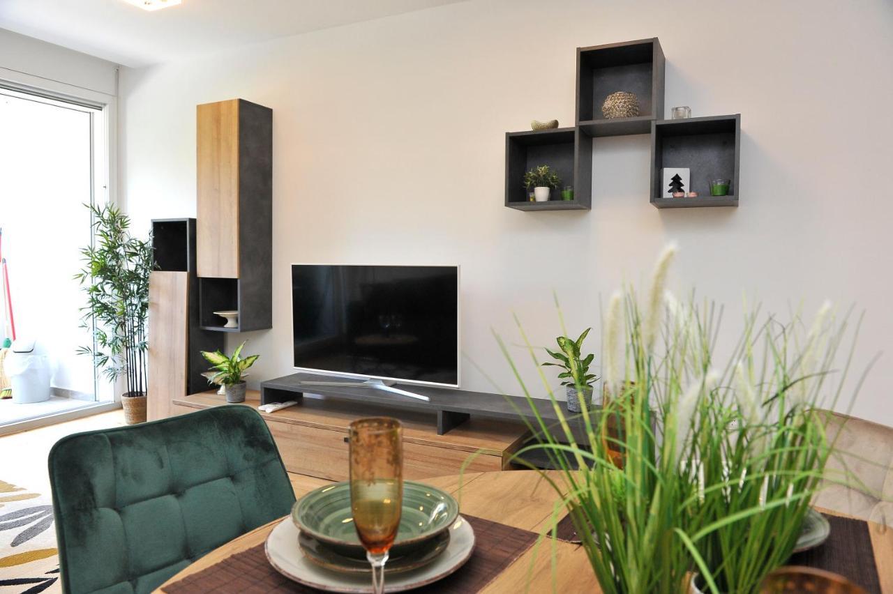 Carruba Split Apartment Luaran gambar