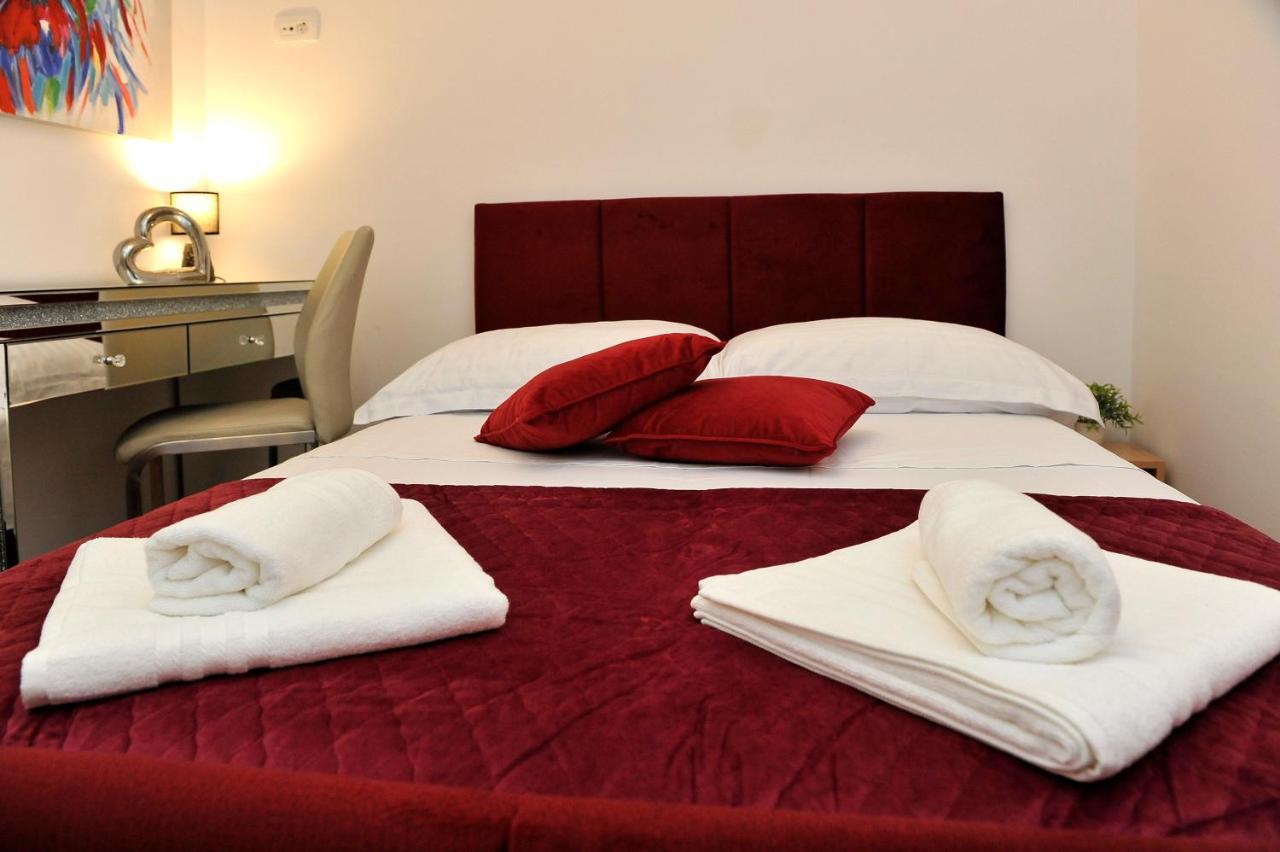 Carruba Split Apartment Luaran gambar